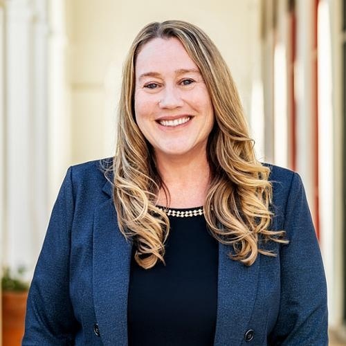 Ellen Dempsey, Redfin Agent in Chandler