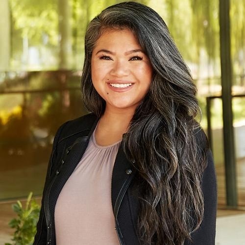 Linda Huynh, Redfin Agent