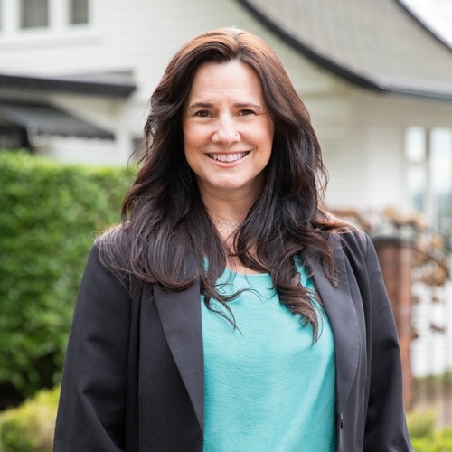 Rachel Marez, Redfin Agent in Bainbridge Island