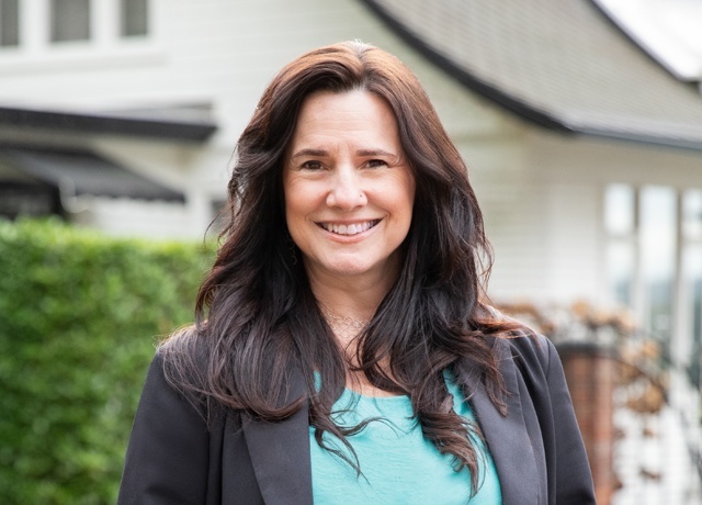Seattle Real Estate Agent Rachel Marez