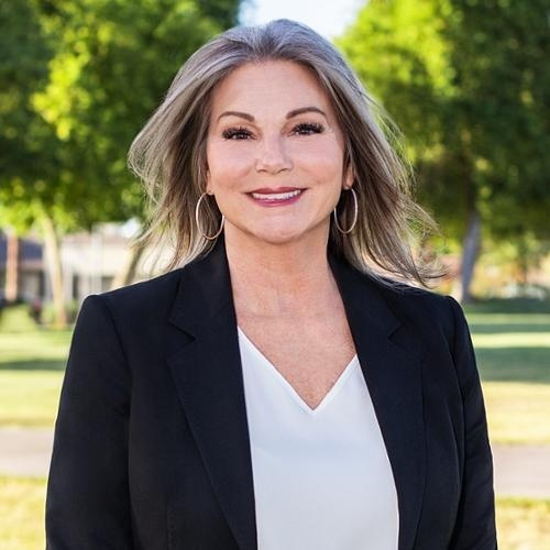 Jane Simmons, Redfin Principal Agent in Phoenix