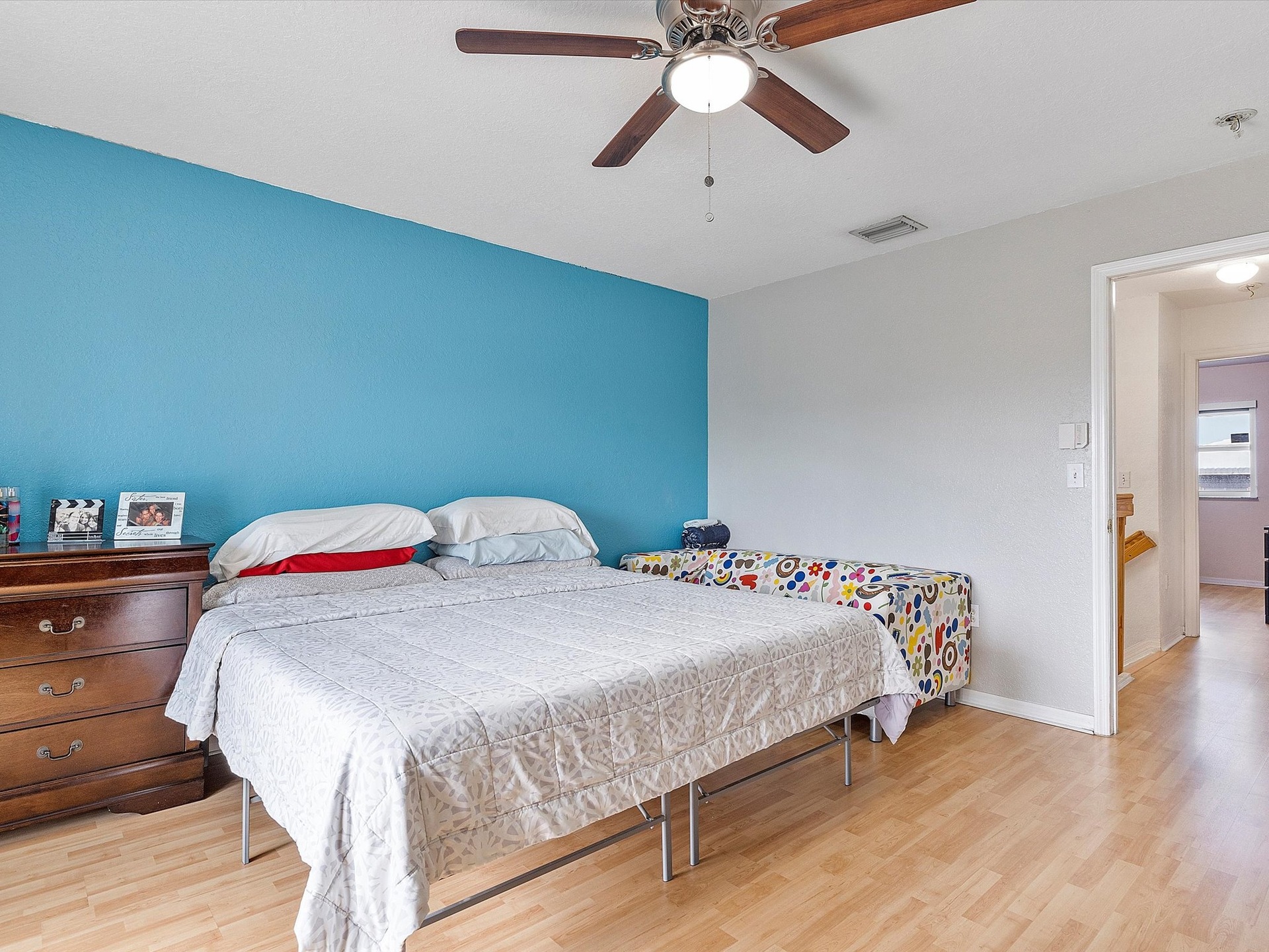 Shopping and Dining in Hialeah FL Homes
