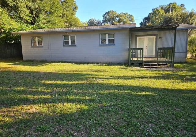 Property at 928 Cranbrook Ave, Pensacola, FL 32505, 4 beds, 2 baths