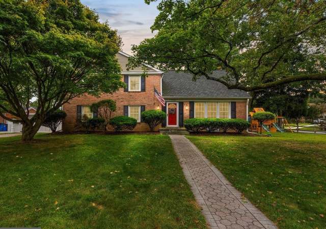 Photo of 11906 Smoketree Rd, Potomac, MD 20854