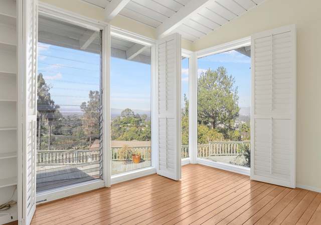 Photo of 11575 Amanda Dr, Studio City, CA 91604