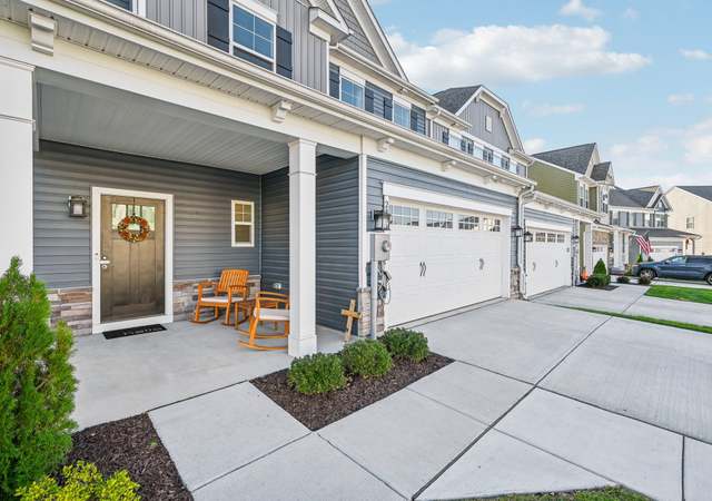 Photo of 2808 Town View Cir, New Windsor, MD 21776