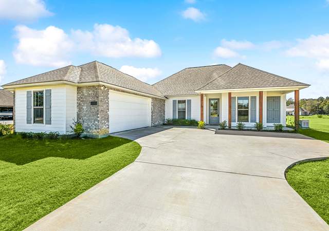 Property at 31861 Redrick Dr, Walker, LA 70785, 5 beds, 3 baths