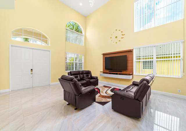 Photo of 15054 Corby Ct, Wellington, FL 33414