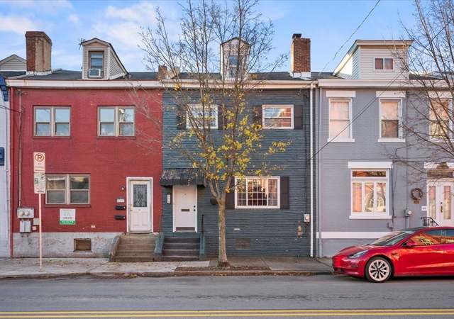 Property at 102 S 18th St, South Side, PA 15203, 3 beds, 2 baths