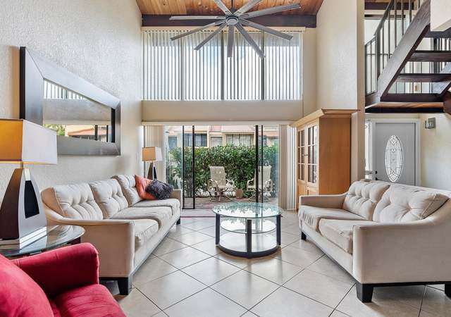 Property at 741 E Coco Plum Cir #5, Plantation, FL 33324, 3 beds, 2 baths