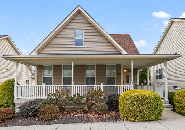 Photo of 17438 Lethridge Cir, Round Hill, VA 20141