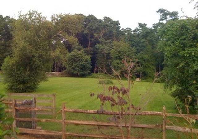 Property at 5 Whipporwill Valley Rd, Atlantic Highlands, NJ 07716, 5 beds, 3 baths