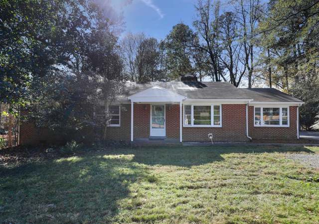 Photo of 113 N Estes Dr, Chapel Hill, NC 27514