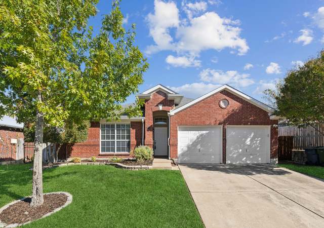 Property at 2071 Belvedere Dr, Lewisville, TX 75067, 3 beds, 2 baths