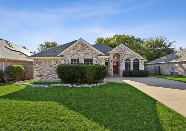Property at 4507 Stones River Rd, Grand Prairie, TX 75052, 3 beds, 2 baths
