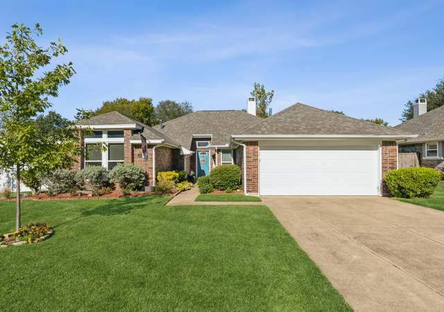 Property at 1917 Windsor Dr, Mesquite, TX 75181, 3 beds, 2 baths