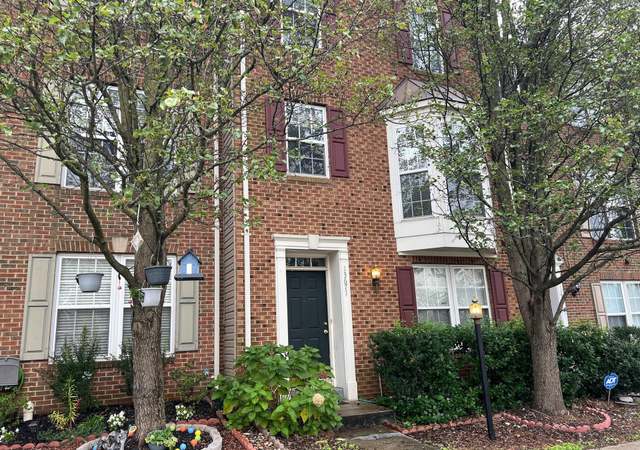 Photo of 13671 Saint Johns Wood Pl, Herndon, VA 20171