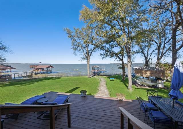 Property at 315 Admiral Dr, Gun Barrel City, TX 75156, 4 beds, 2.5 baths