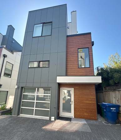 Photo of 3809 Ashworth Ave N, Seattle, WA 98103