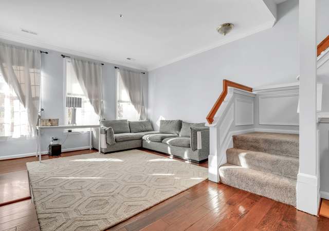 Photo of 5 Crusader Ct, Germantown, MD 20874