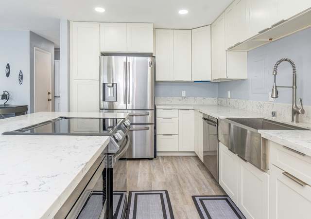 Property at 46-267 Kahuhipa St Unit C212, Kaneohe, HI 96744, 2 beds, 1 bath