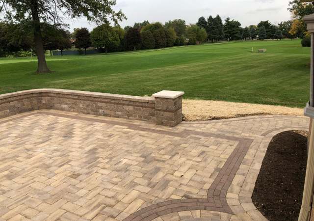Photo of 8727 Carlisle Ct, Darien, IL 60561