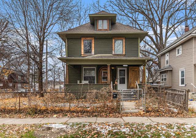 Photo of 1201 Hickory St, Lansing, MI 48912
