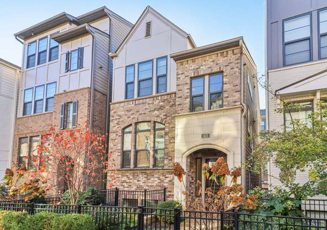 Property at 621 Broadview Ter NE, Atlanta, GA 30324, 3 beds, 3.5 baths