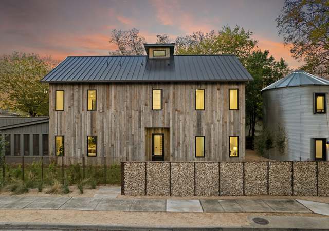 Property at 680 Ramos St, Austin, TX 78702, 6 beds, 5.5 baths