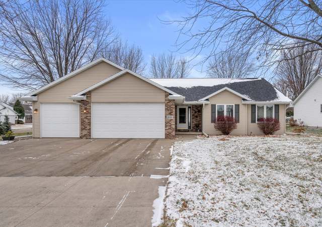 Property at 1849 N Edwin St, Appleton, WI 54913, 4 beds, 3 baths