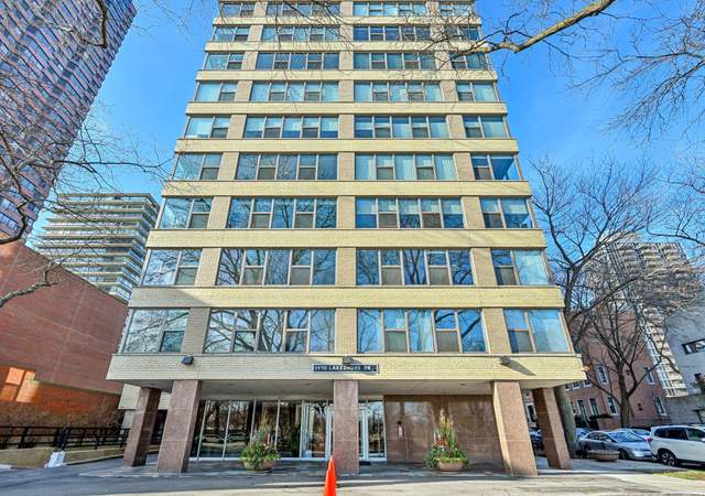 Photo of 2970 N Lake Shore Dr Unit 15E, Chicago, IL 60657