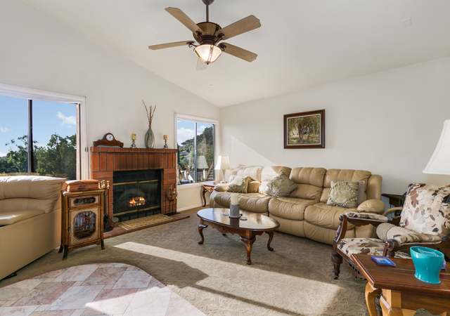 Photo of 1651 Madrone Gln, Escondido, CA 92027