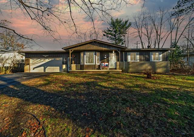 Photo of 2135 Cross Lake Dr, West Bloomfield Twp, MI 48324