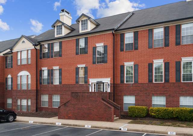 Photo of 660 Gateway Dr SE #112, Leesburg, VA 20175