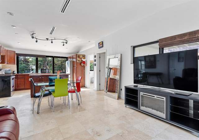 Property at 100 NE 51st St, Oakland Park, FL 33334, 3 beds, 2 baths
