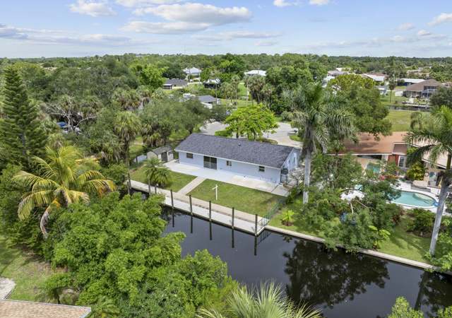 Property at 1832 Flamingo Dr, North Fort Myers, FL 33917, 3 beds, 3 baths