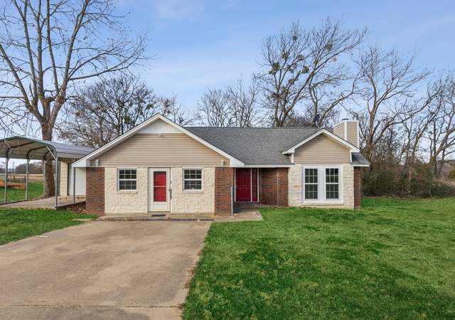 Property at 320 Egret Cir, East Tawakoni, TX 75472, 3 beds, 2.5 baths