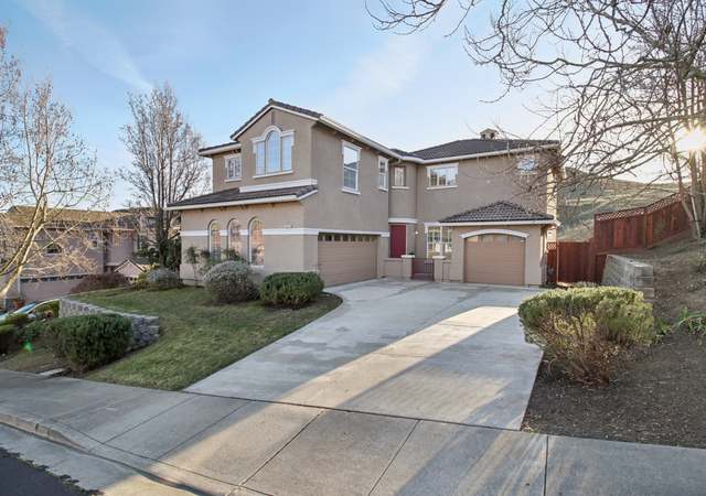 Property at 1531 Landmark Dr, Vallejo, CA 94591, 5 beds, 3 baths