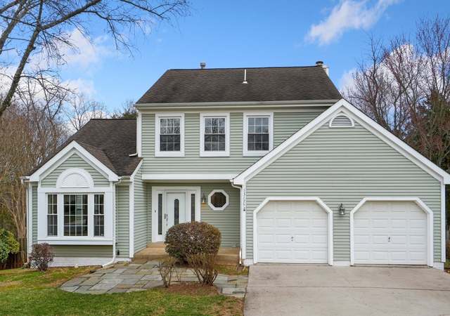 Property at 13175 Ladybank Ln, Herndon, VA 20171, 3 beds, 3.5 baths