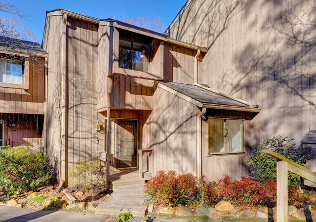 Photo of 196 Ridge Trl, Chapel Hill, NC 27516