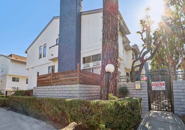 Property at 12390 Chandler Blvd Unit J, Valley Village, CA 91607, 3 beds, 2.5 baths