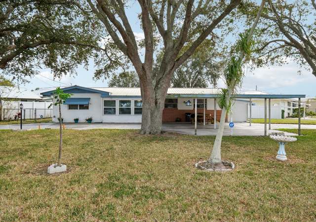 Property at 1921 Hunter Rd, Okeechobee, FL 34974, 3 beds, 2 baths