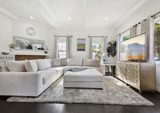 Property at 7806 Crenshaw Blvd, Los Angeles, CA 90043, 3 beds, 3 baths