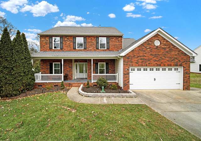 Property at 5669 Berry Ridge Dr, Harrisburg, NC 28075, 4 beds, 2.5 baths