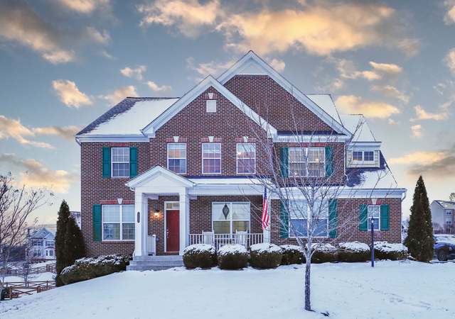 Property at 13563 Eagles Rest Dr, Leesburg, VA 20176, 5 beds, 4.5 baths