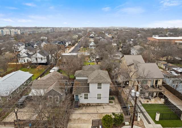 Property at 2922 E 12th St, Austin, TX 78702, 6 beds, 3.5 baths