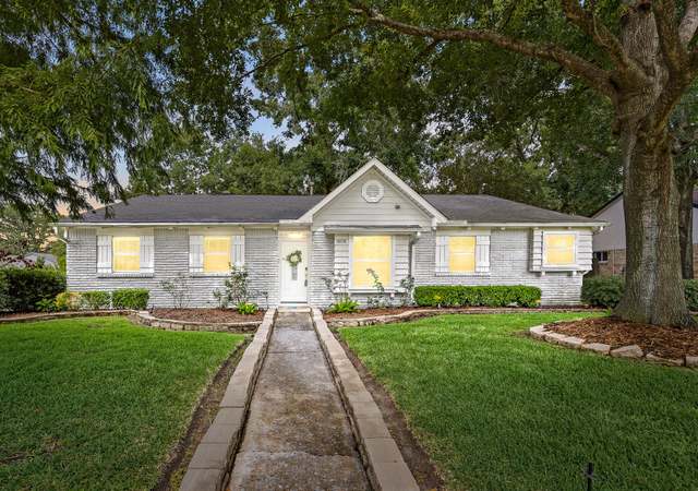 Property at 10718 Dunlap St, Houston, TX 77096, 3 beds, 2 baths