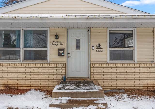 Photo of 1422 5th St S, Stillwater, MN 55082