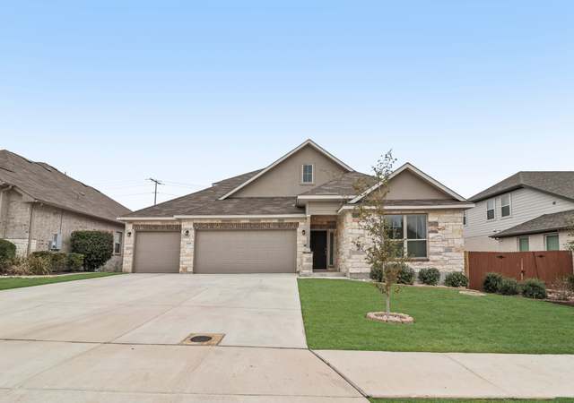 Photo of 3210 Roan St, New Braunfels, TX 78130-6831