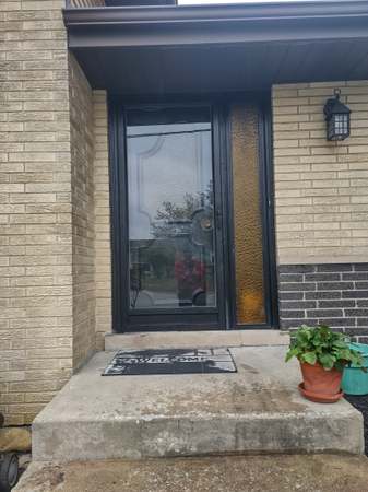 Photo of 9301 Mcvicker Ave, Oak Lawn, IL 60453